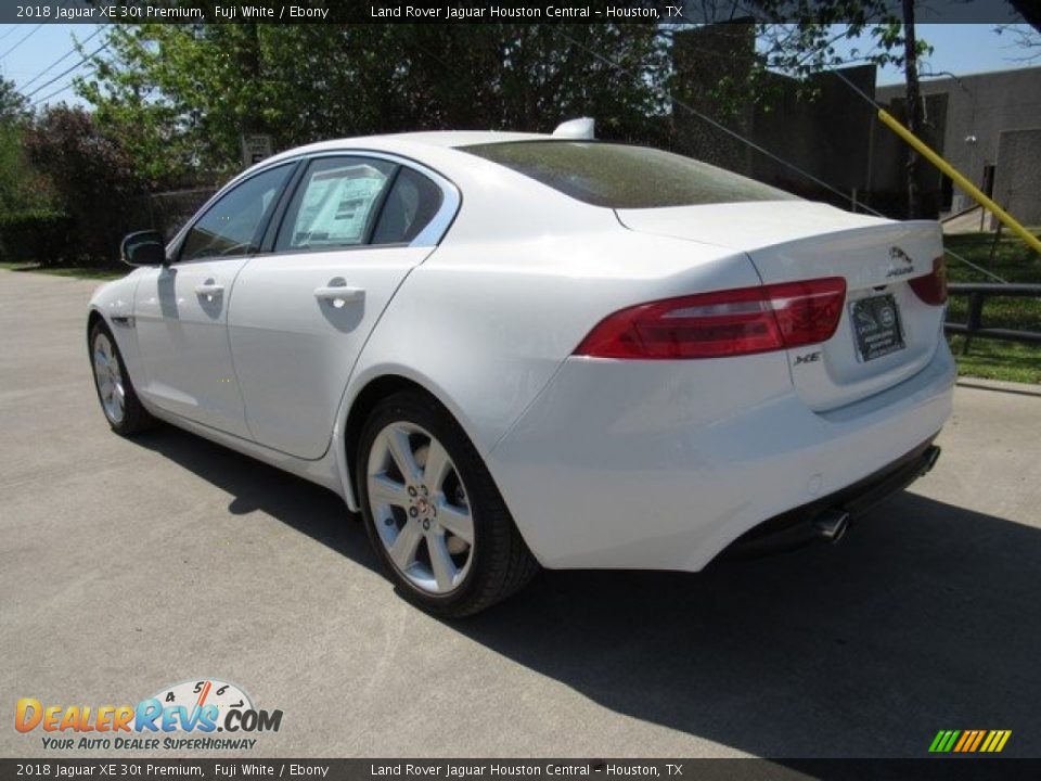 2018 Jaguar XE 30t Premium Fuji White / Ebony Photo #12