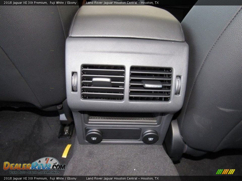 2018 Jaguar XE 30t Premium Fuji White / Ebony Photo #16
