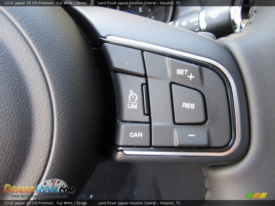 2018 Jaguar XE 30t Premium Fuji White / Ebony Photo #29