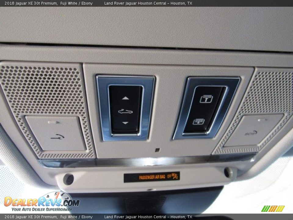 2018 Jaguar XE 30t Premium Fuji White / Ebony Photo #36