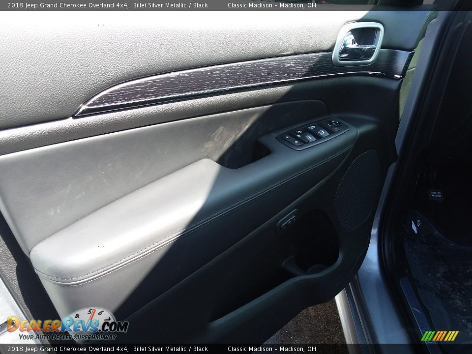 2018 Jeep Grand Cherokee Overland 4x4 Billet Silver Metallic / Black Photo #3