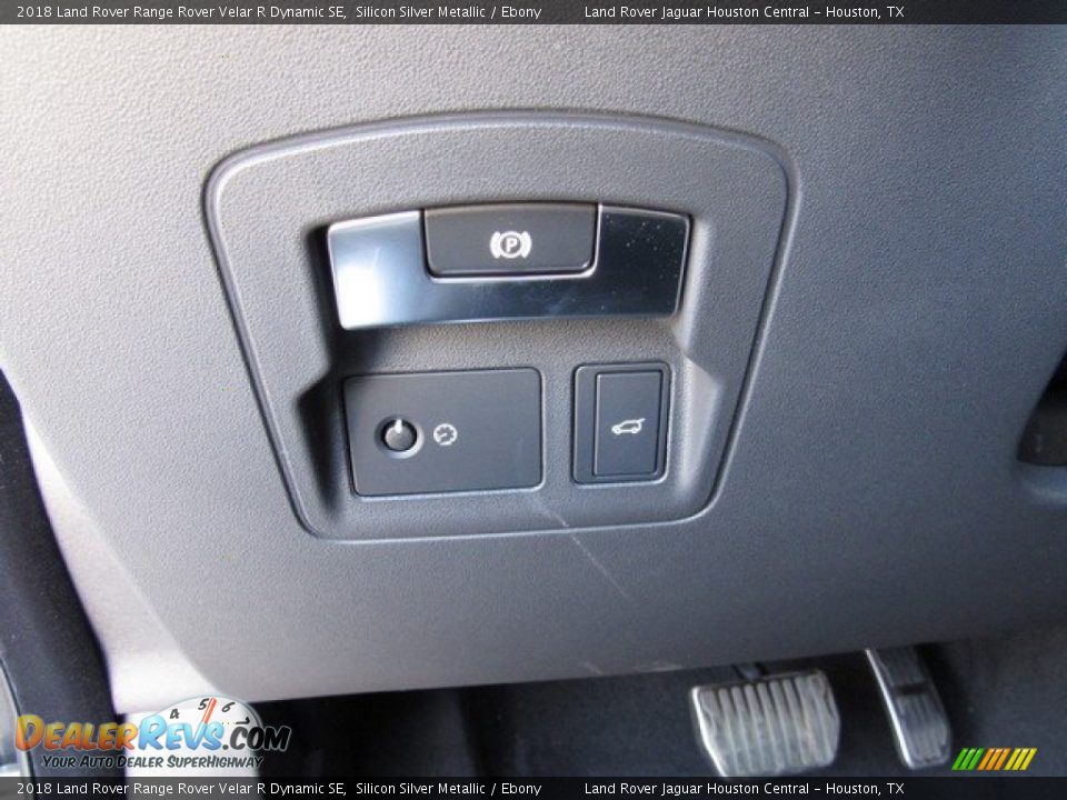 2018 Land Rover Range Rover Velar R Dynamic SE Silicon Silver Metallic / Ebony Photo #26