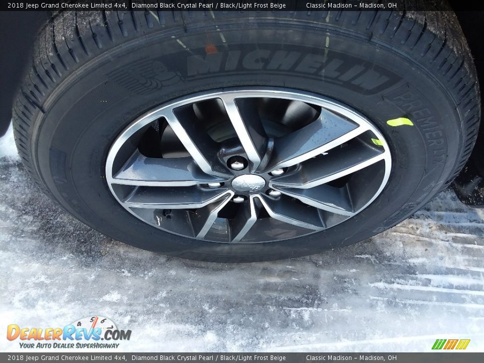 2018 Jeep Grand Cherokee Limited 4x4 Diamond Black Crystal Pearl / Black/Light Frost Beige Photo #2