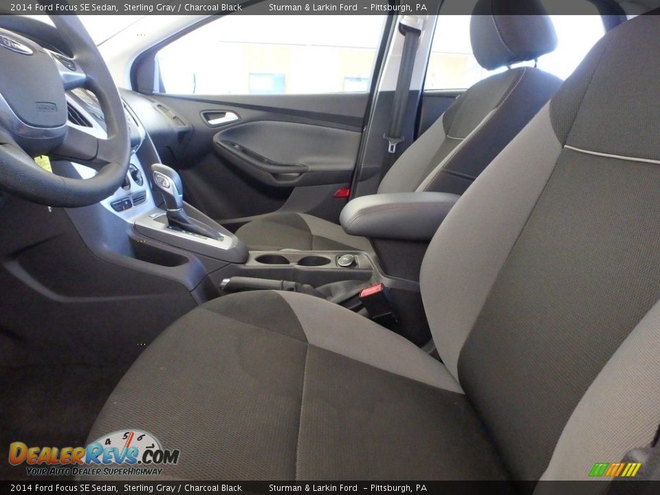 2014 Ford Focus SE Sedan Sterling Gray / Charcoal Black Photo #7