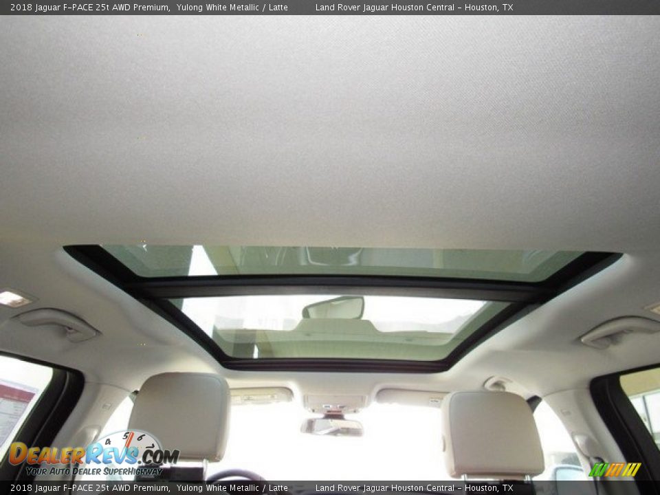 2018 Jaguar F-PACE 25t AWD Premium Yulong White Metallic / Latte Photo #18