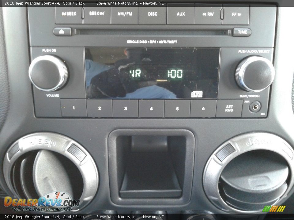 2018 Jeep Wrangler Sport 4x4 Gobi / Black Photo #22