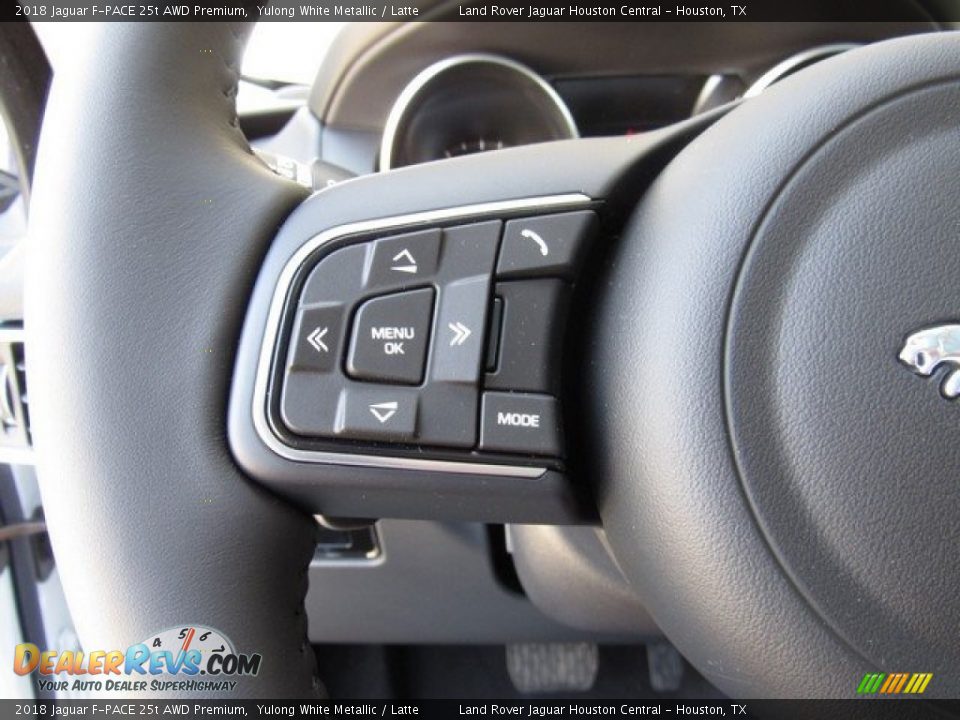 2018 Jaguar F-PACE 25t AWD Premium Yulong White Metallic / Latte Photo #29