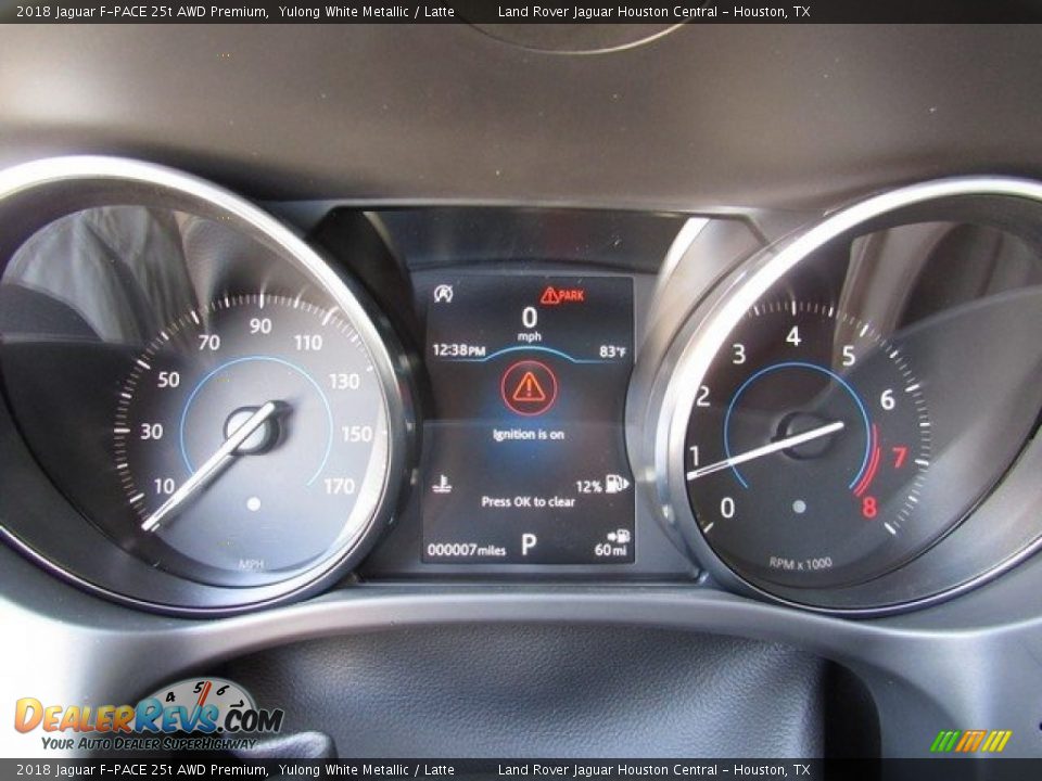 2018 Jaguar F-PACE 25t AWD Premium Yulong White Metallic / Latte Photo #31