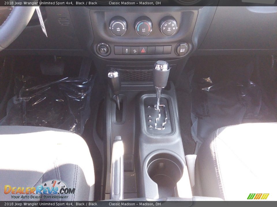 2018 Jeep Wrangler Unlimited Sport 4x4 Black / Black Photo #8
