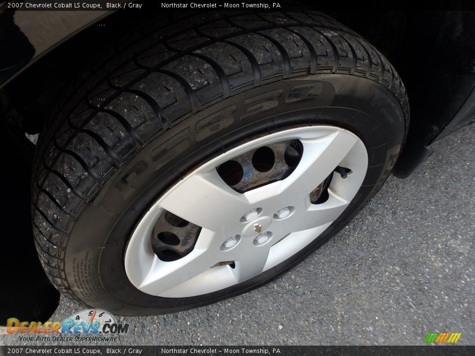 2007 Chevrolet Cobalt LS Coupe Black / Gray Photo #7