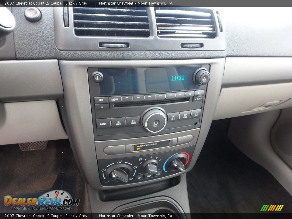 2007 Chevrolet Cobalt LS Coupe Black / Gray Photo #13