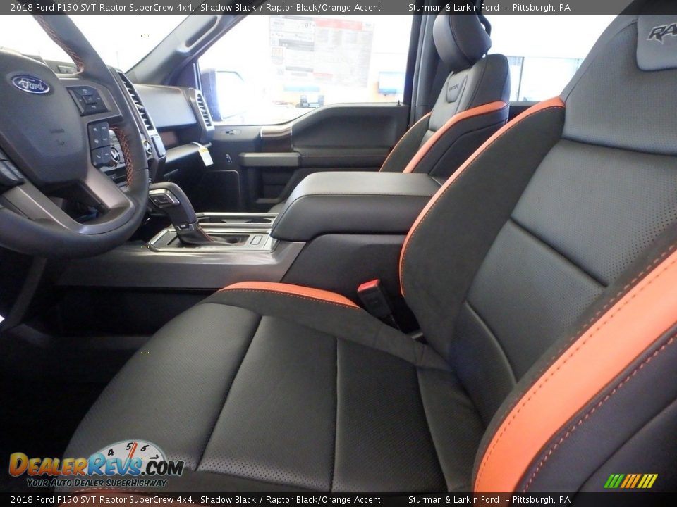 Front Seat of 2018 Ford F150 SVT Raptor SuperCrew 4x4 Photo #8