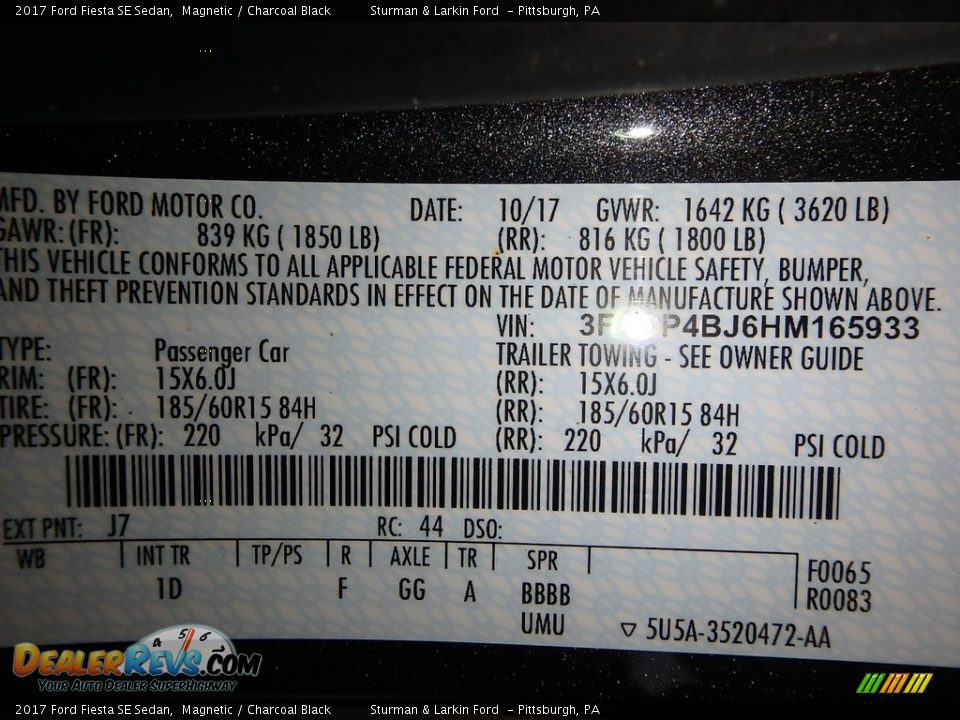 2017 Ford Fiesta SE Sedan Magnetic / Charcoal Black Photo #10