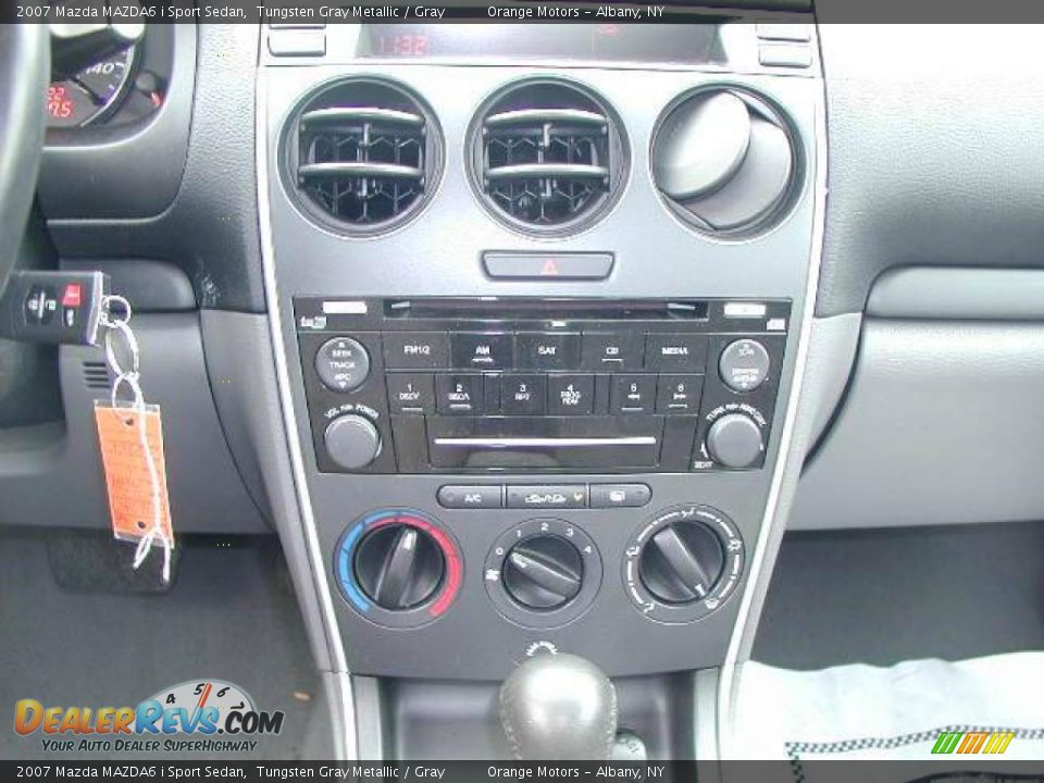2007 Mazda MAZDA6 i Sport Sedan Tungsten Gray Metallic / Gray Photo #12