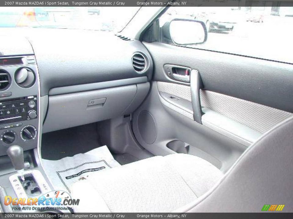2007 Mazda MAZDA6 i Sport Sedan Tungsten Gray Metallic / Gray Photo #13