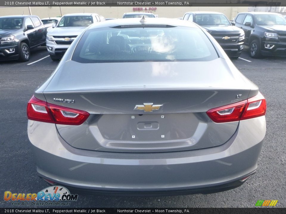2018 Chevrolet Malibu LT Pepperdust Metallic / Jet Black Photo #4