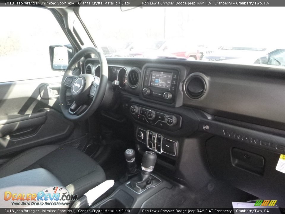 2018 Jeep Wrangler Unlimited Sport 4x4 Granite Crystal Metallic / Black Photo #10