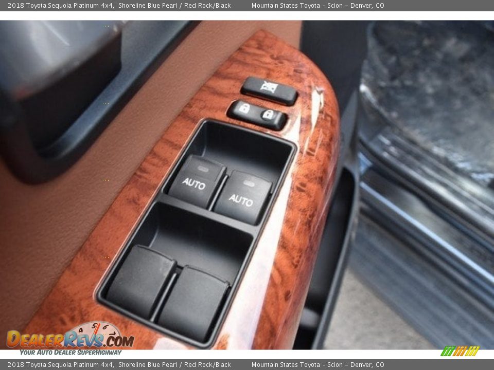 Controls of 2018 Toyota Sequoia Platinum 4x4 Photo #28