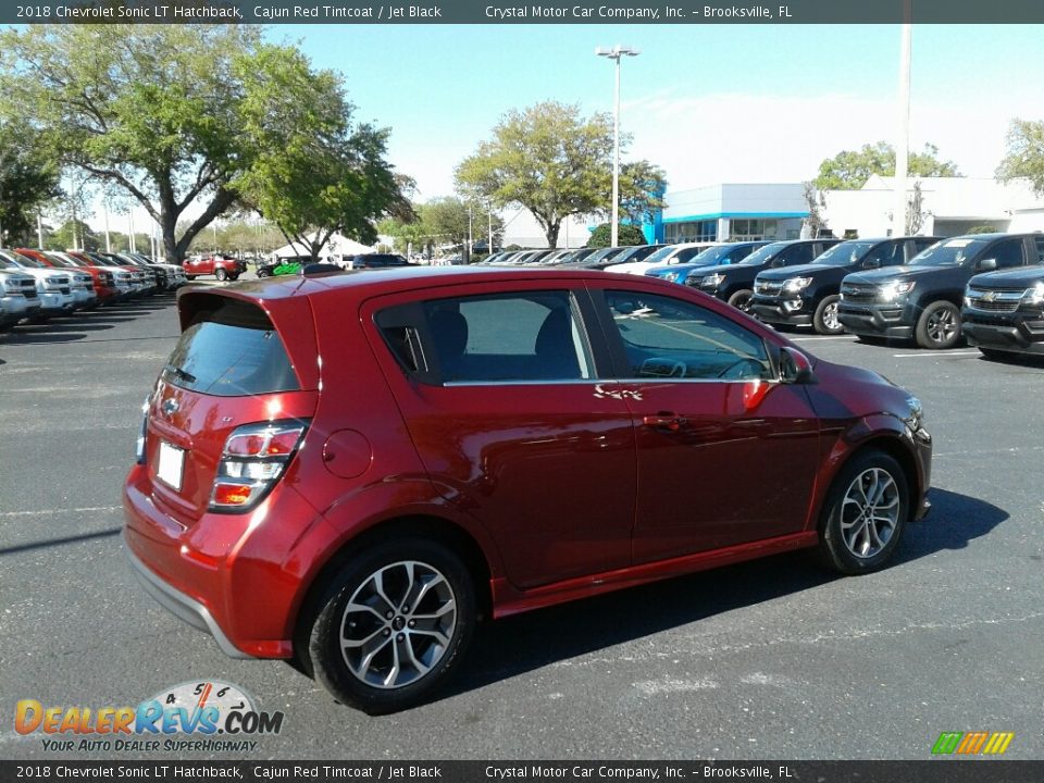 2018 Chevrolet Sonic LT Hatchback Cajun Red Tintcoat / Jet Black Photo #5