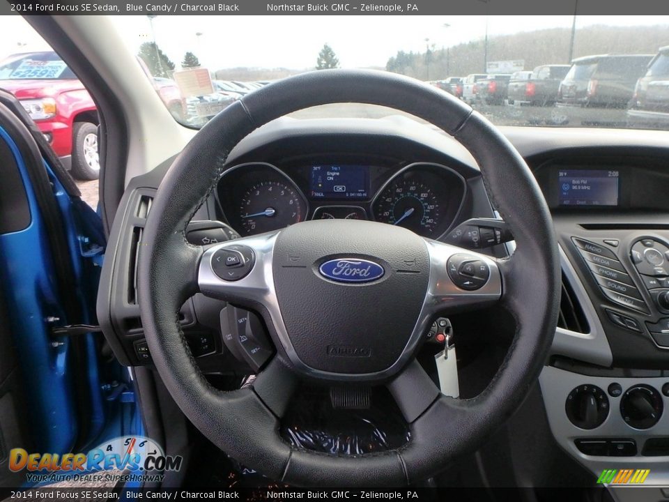 2014 Ford Focus SE Sedan Blue Candy / Charcoal Black Photo #23