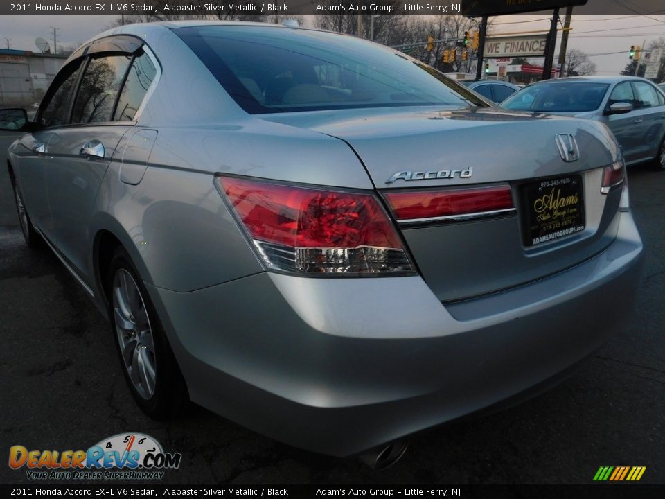 2011 Honda Accord EX-L V6 Sedan Alabaster Silver Metallic / Black Photo #4