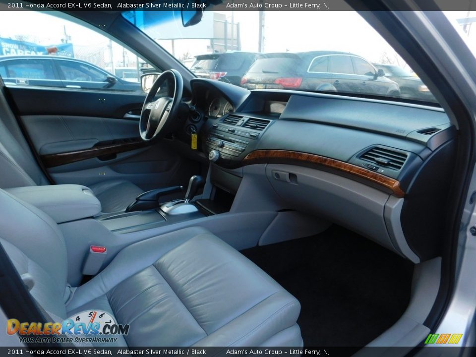 2011 Honda Accord EX-L V6 Sedan Alabaster Silver Metallic / Black Photo #19