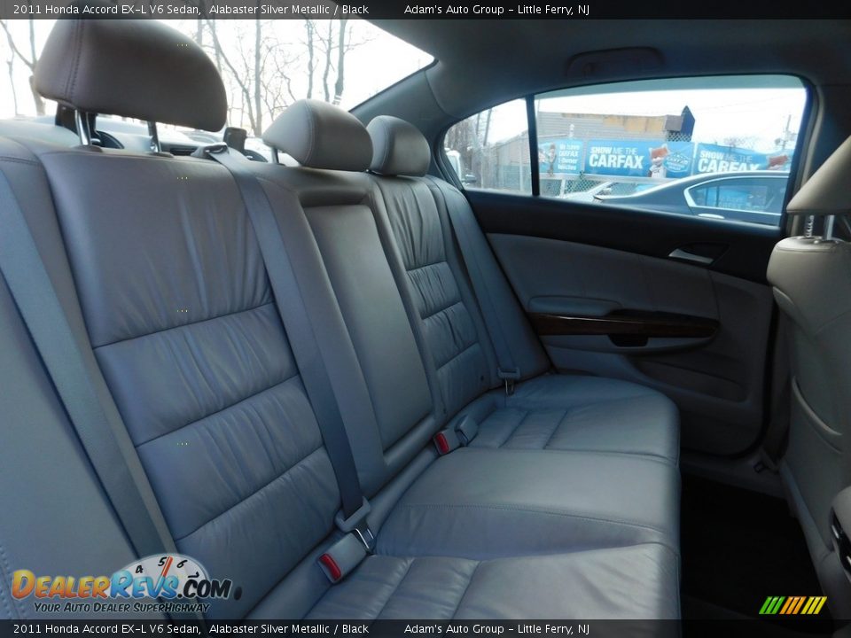 2011 Honda Accord EX-L V6 Sedan Alabaster Silver Metallic / Black Photo #26