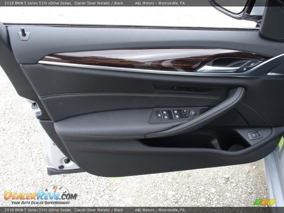 2018 BMW 5 Series 530i xDrive Sedan Glacier Silver Metallic / Black Photo #8