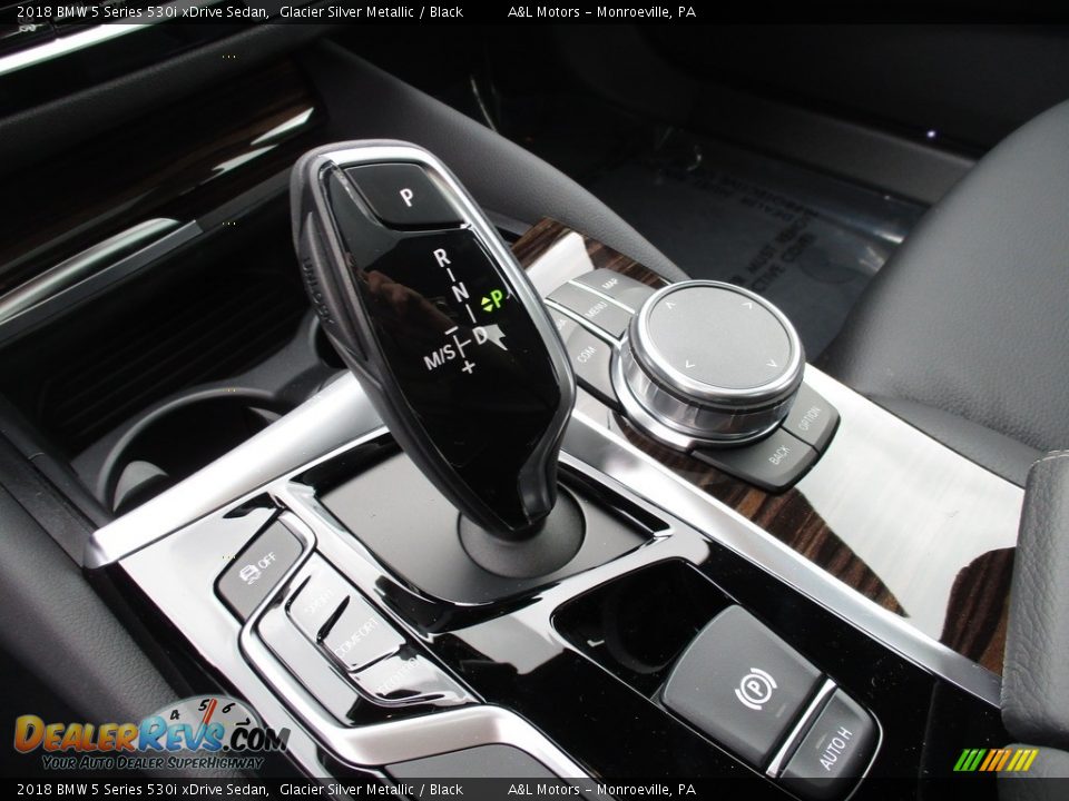 2018 BMW 5 Series 530i xDrive Sedan Glacier Silver Metallic / Black Photo #13