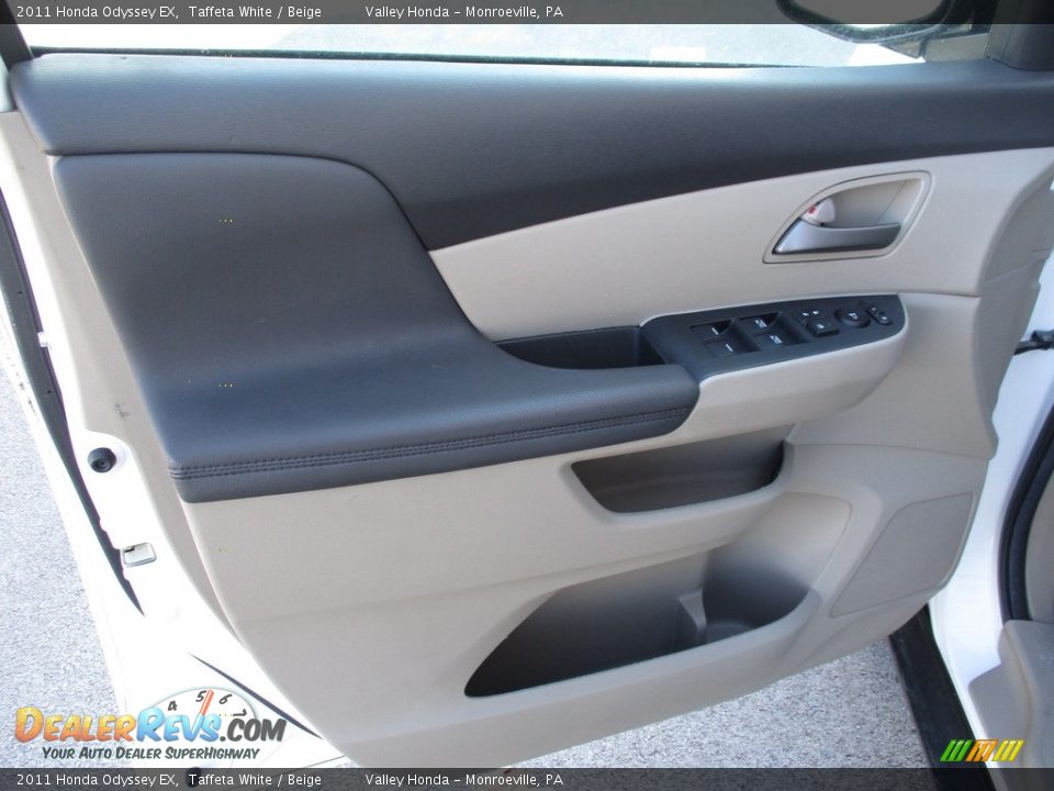 2011 Honda Odyssey EX Taffeta White / Beige Photo #10