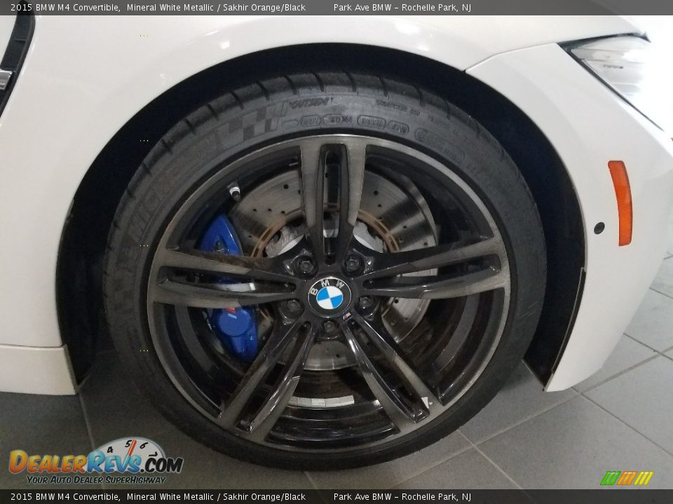 2015 BMW M4 Convertible Mineral White Metallic / Sakhir Orange/Black Photo #25