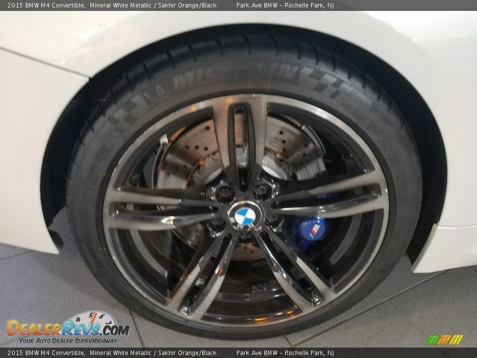2015 BMW M4 Convertible Mineral White Metallic / Sakhir Orange/Black Photo #26