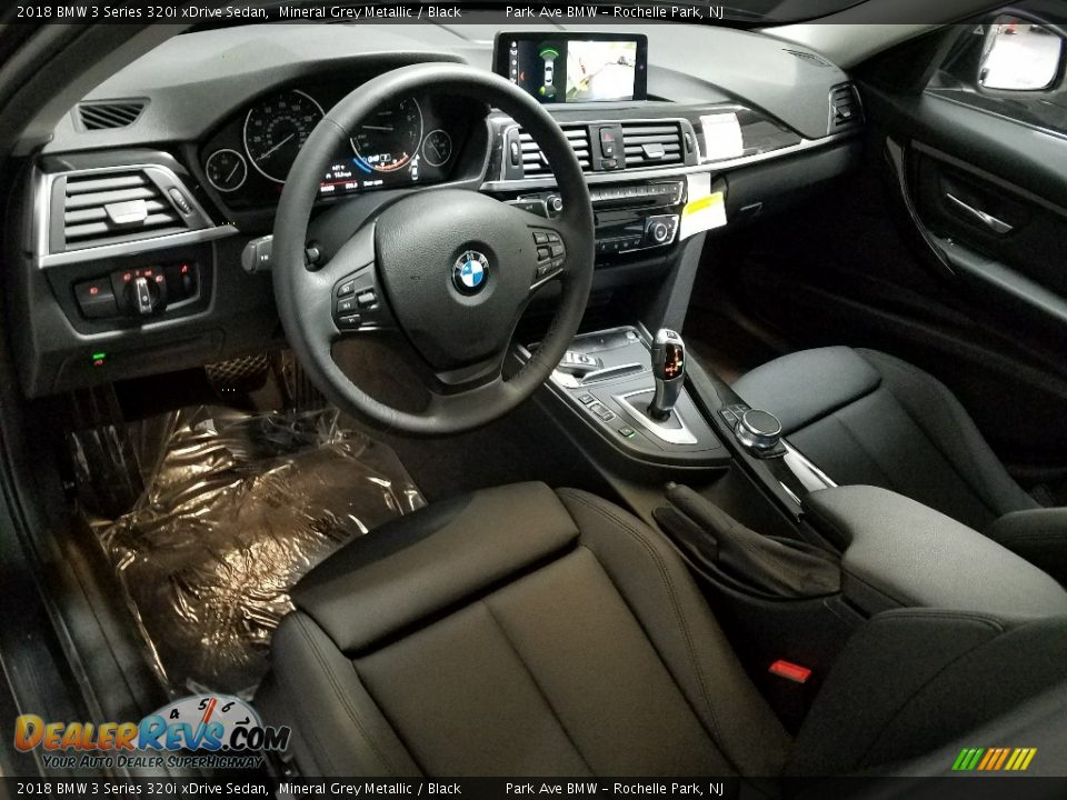 2018 BMW 3 Series 320i xDrive Sedan Mineral Grey Metallic / Black Photo #15