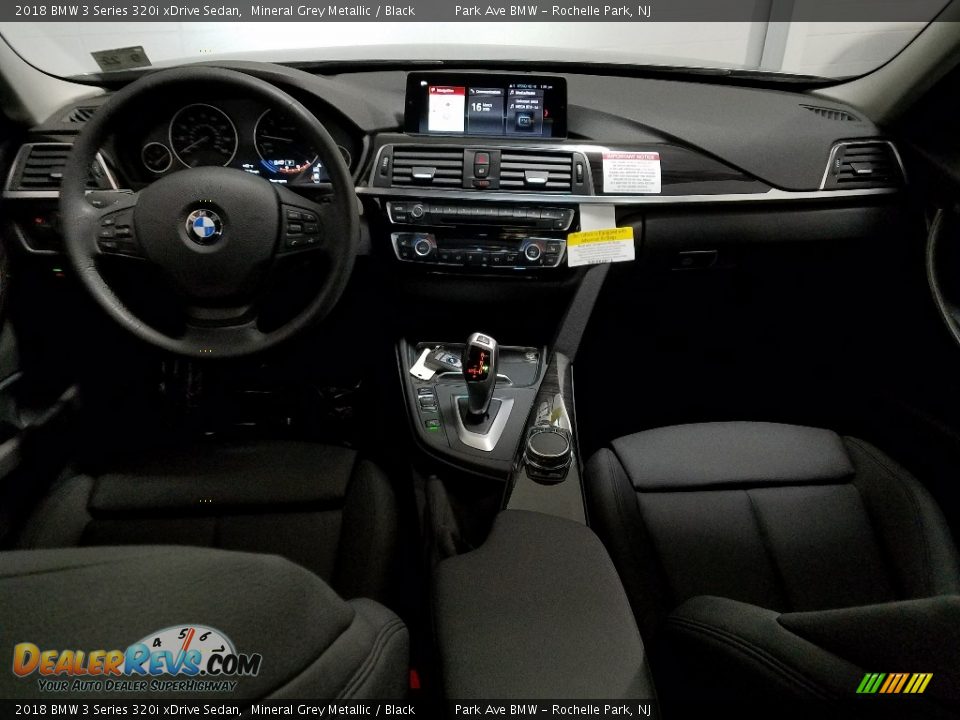 2018 BMW 3 Series 320i xDrive Sedan Mineral Grey Metallic / Black Photo #24