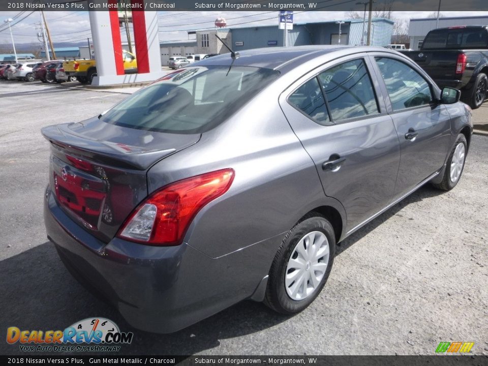 2018 Nissan Versa S Plus Gun Metal Metallic / Charcoal Photo #4