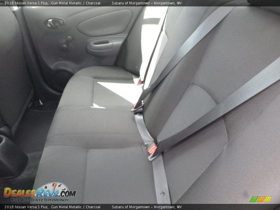 2018 Nissan Versa S Plus Gun Metal Metallic / Charcoal Photo #13