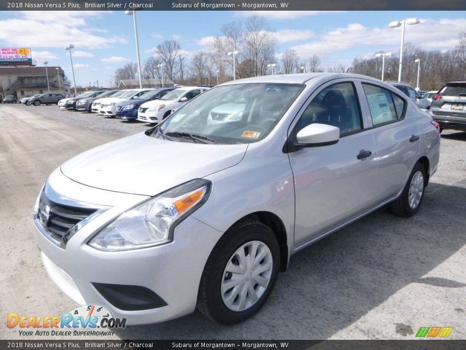 Front 3/4 View of 2018 Nissan Versa S Plus Photo #8