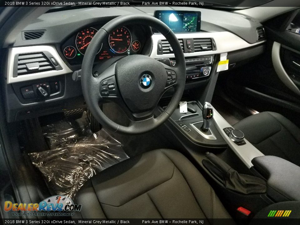 2018 BMW 3 Series 320i xDrive Sedan Mineral Grey Metallic / Black Photo #13