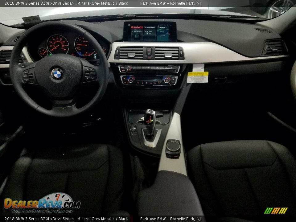 2018 BMW 3 Series 320i xDrive Sedan Mineral Grey Metallic / Black Photo #22