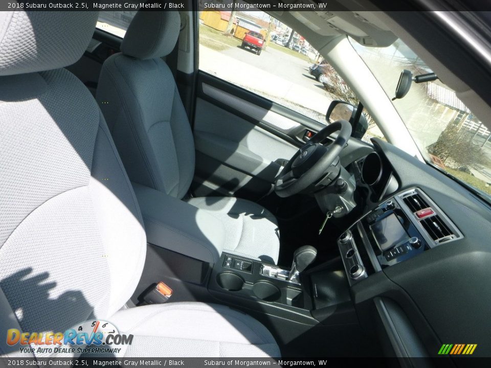 2018 Subaru Outback 2.5i Magnetite Gray Metallic / Black Photo #10