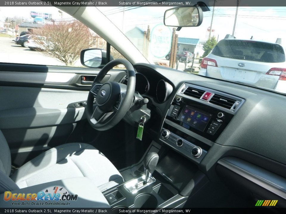 2018 Subaru Outback 2.5i Magnetite Gray Metallic / Black Photo #11