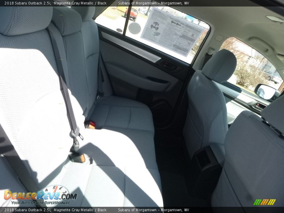 2018 Subaru Outback 2.5i Magnetite Gray Metallic / Black Photo #12