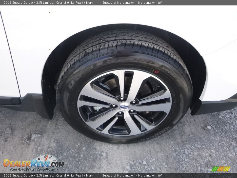 2018 Subaru Outback 2.5i Limited Crystal White Pearl / Ivory Photo #2