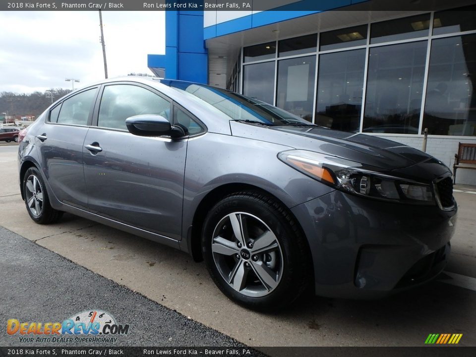 Phantom Gray 2018 Kia Forte S Photo #9