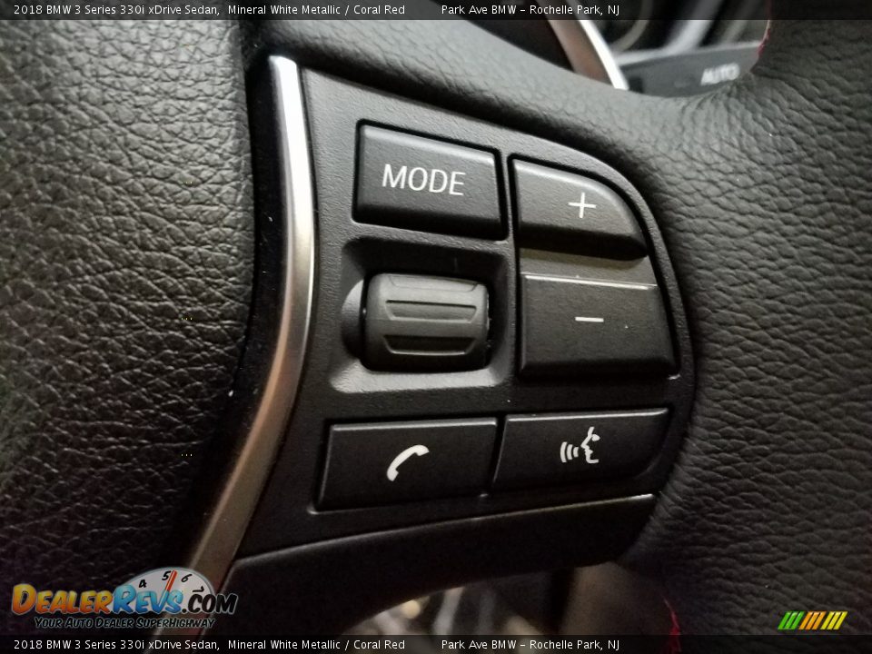 2018 BMW 3 Series 330i xDrive Sedan Mineral White Metallic / Coral Red Photo #15