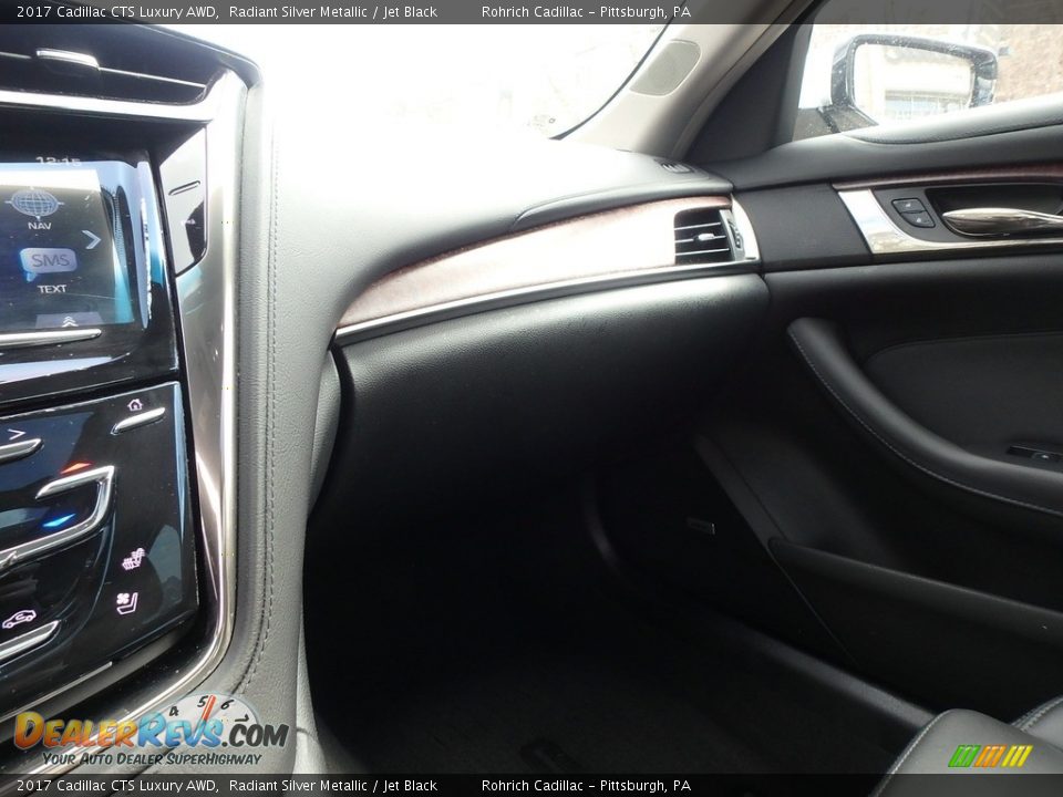 2017 Cadillac CTS Luxury AWD Radiant Silver Metallic / Jet Black Photo #21