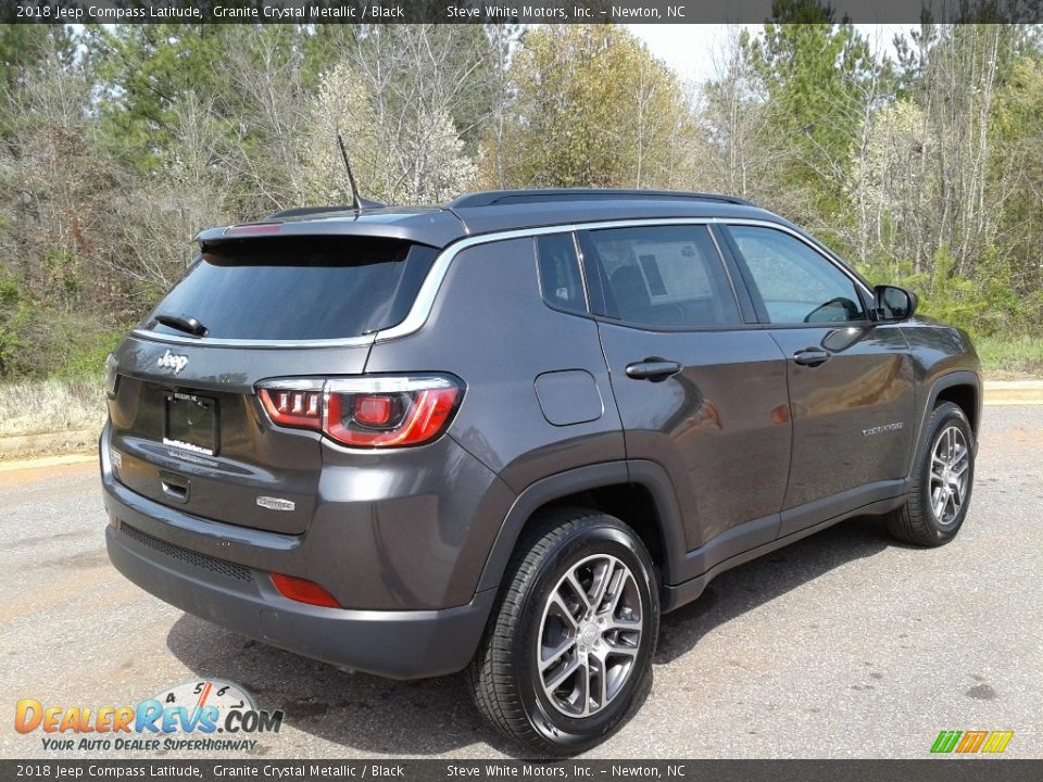 2018 Jeep Compass Latitude Granite Crystal Metallic / Black Photo #6