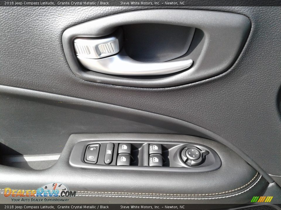 2018 Jeep Compass Latitude Granite Crystal Metallic / Black Photo #9