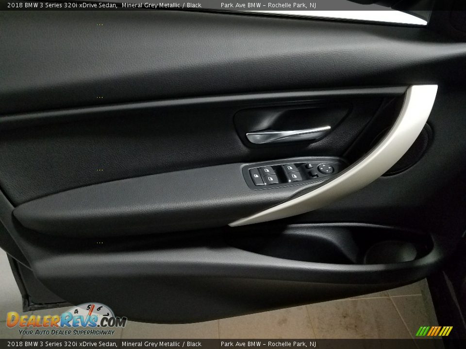 2018 BMW 3 Series 320i xDrive Sedan Mineral Grey Metallic / Black Photo #12