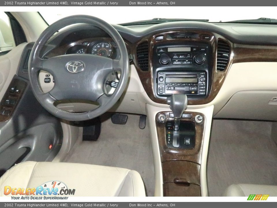 2002 Toyota Highlander Limited 4WD Vintage Gold Metallic / Ivory Photo #14